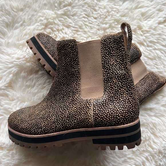 The Citywalk Lugsole Chelsea Boot in Calf Hair - Picture 2 of 4